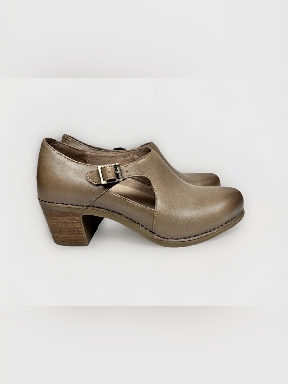 Dansko Hollie Taupe Burnished Calf Leather Heel Booties in Taupe Size US 9.5